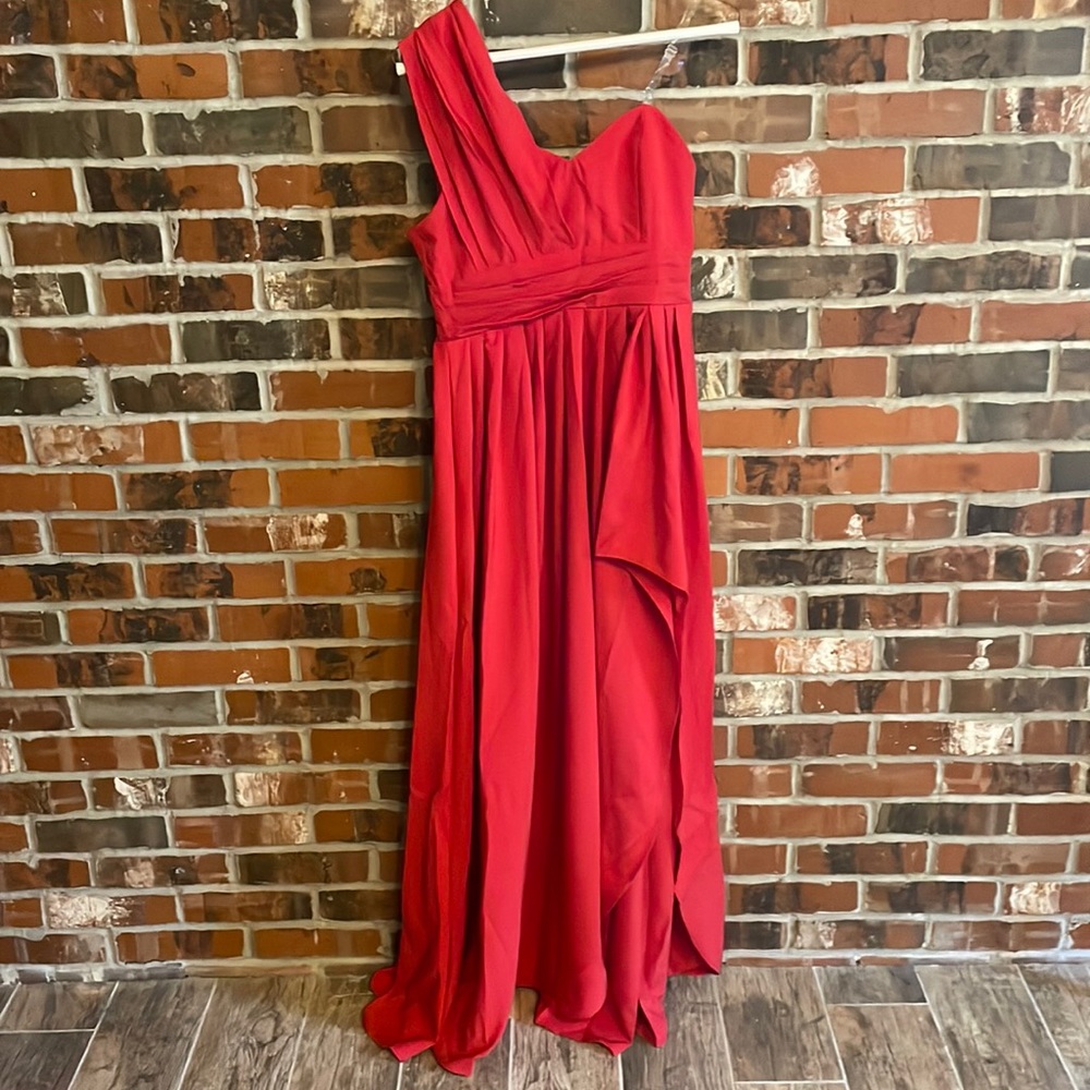 Chic Me red formal dress